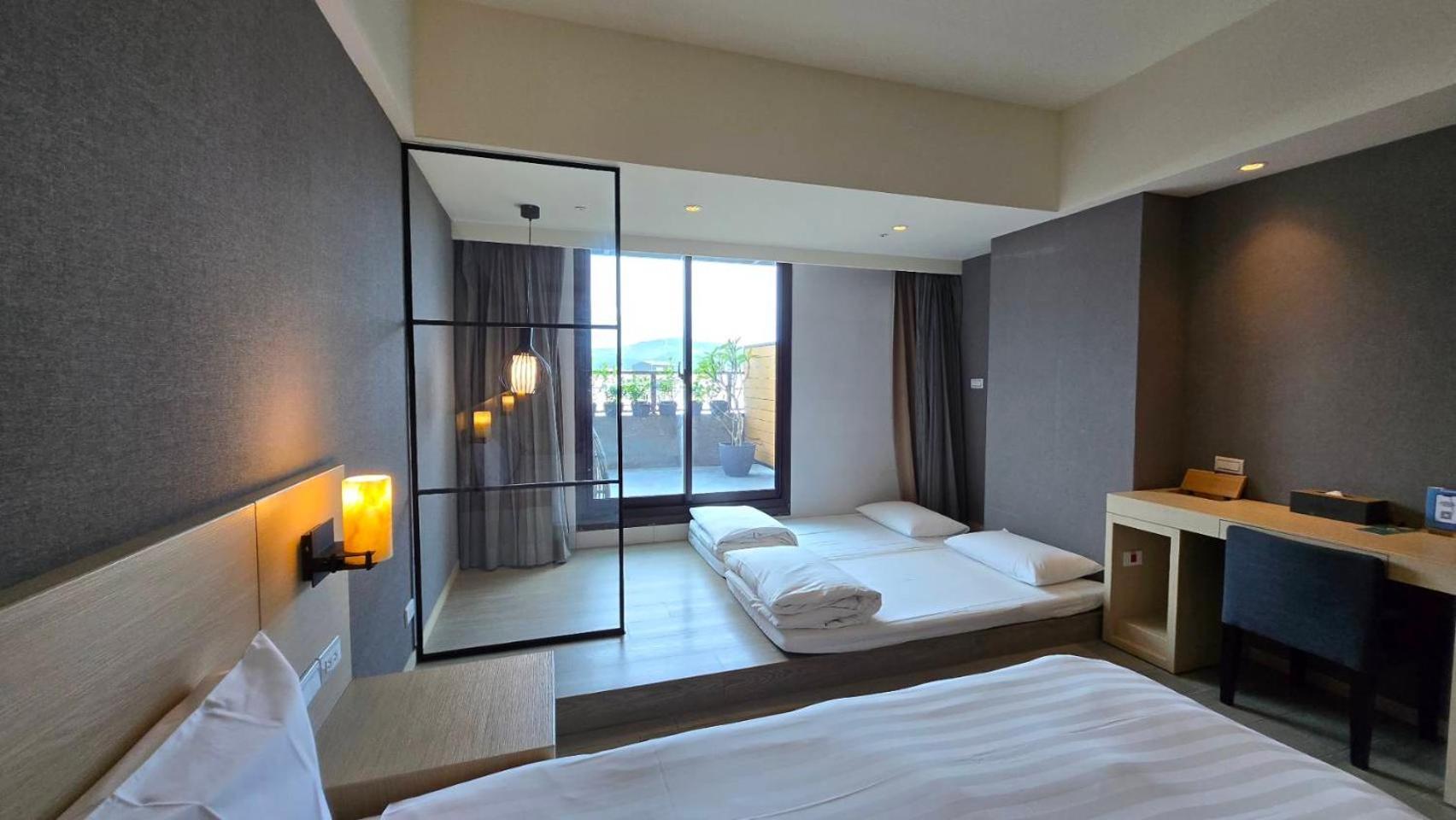 Grand Bay Resort Hotel Heng-ch'un Екстериор снимка A room at the hotel