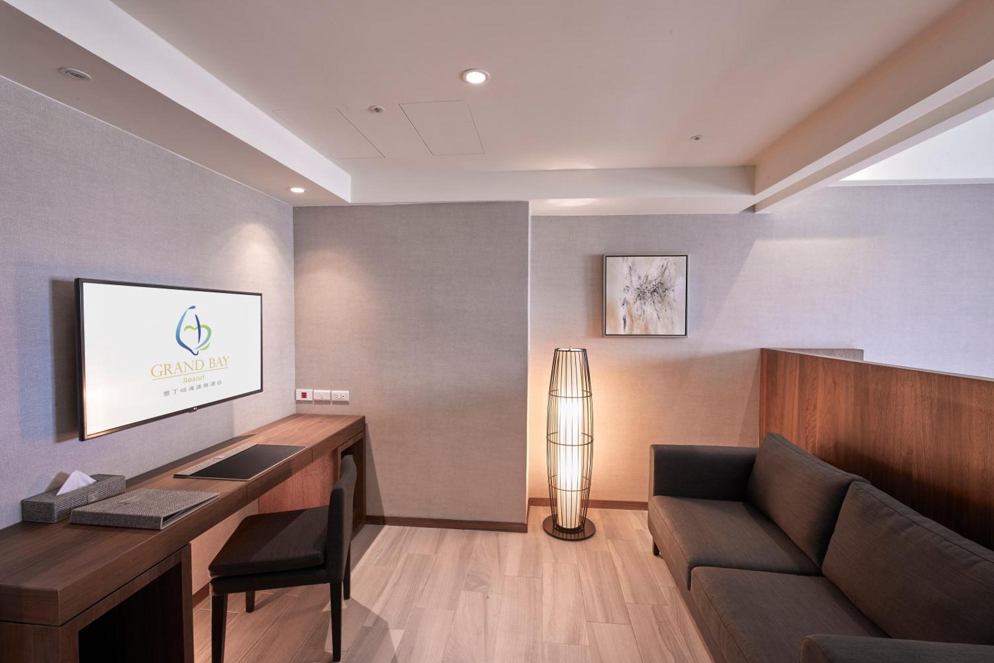 Grand Bay Resort Hotel Heng-ch'un Екстериор снимка Business Center